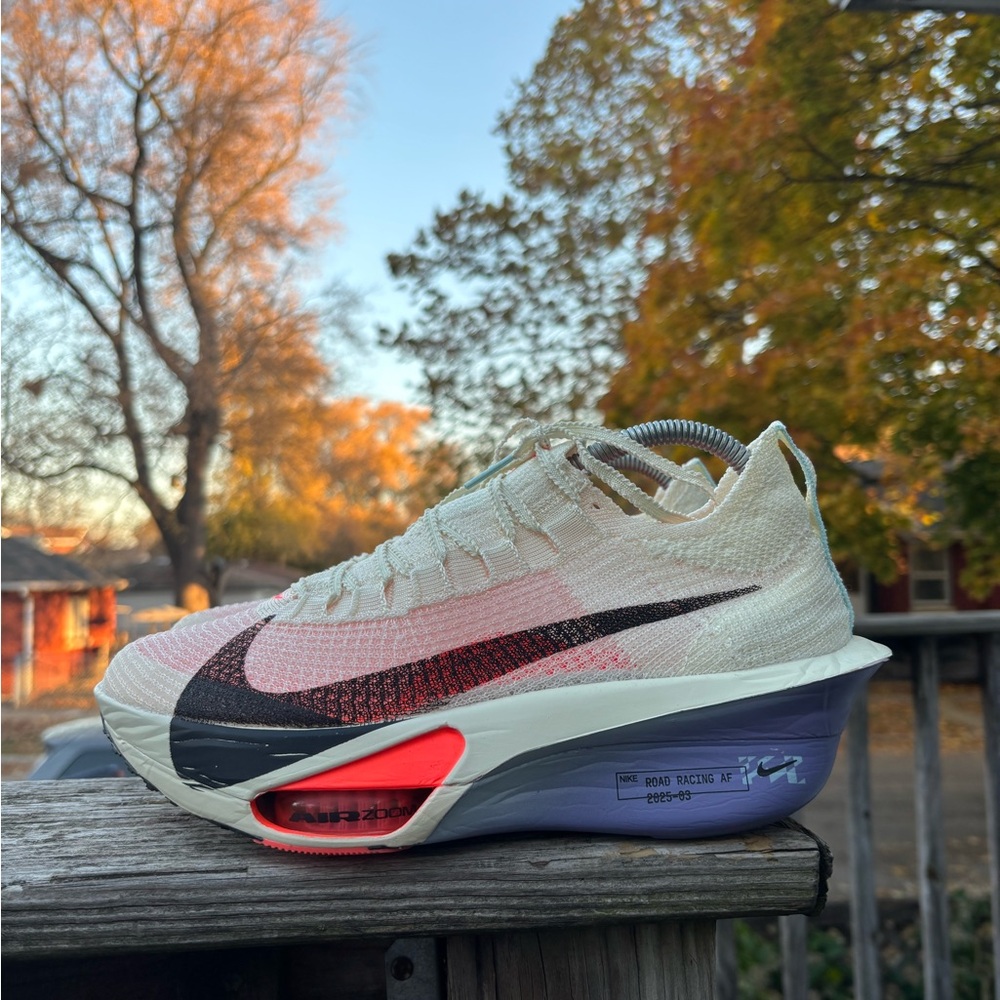 Nike Zoom Alphafly 3 Coconut Milk FD8315-101 Women’s Size 9 NEW
